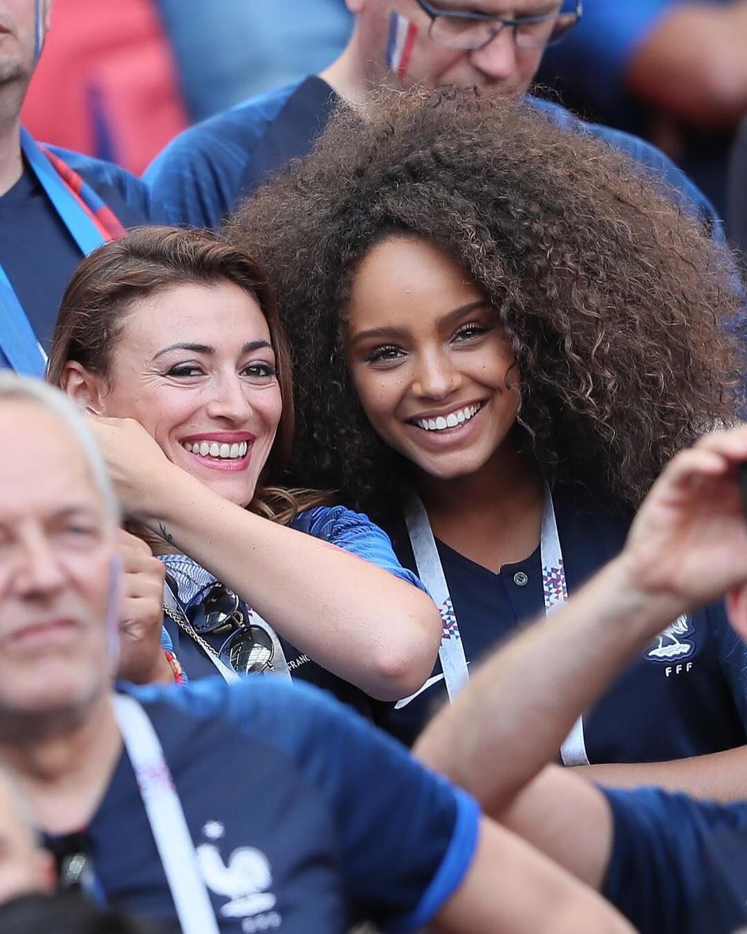 Alicia Aylies se lució con la camiseta de Mbappé durante el mundial 2018 (Foto: aliciaayliesfan / Instagram)