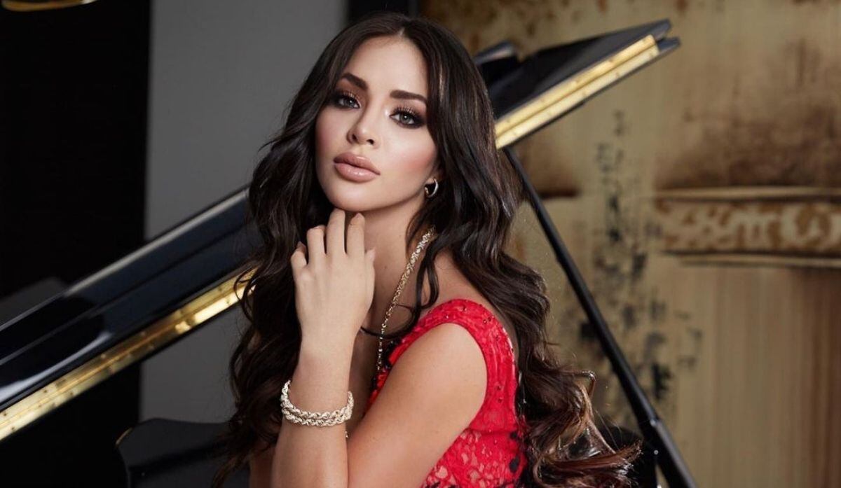 Sheyla Rojas afirmó que mal acostumbró a sus seguidores dándole mucha información de su vida. (Foto: Instagram @_sheyoficial)