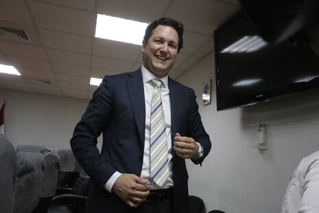 Elecciones 2021: Daniel Salaverry inscribe su precandidatura presidencial en Somos Perú