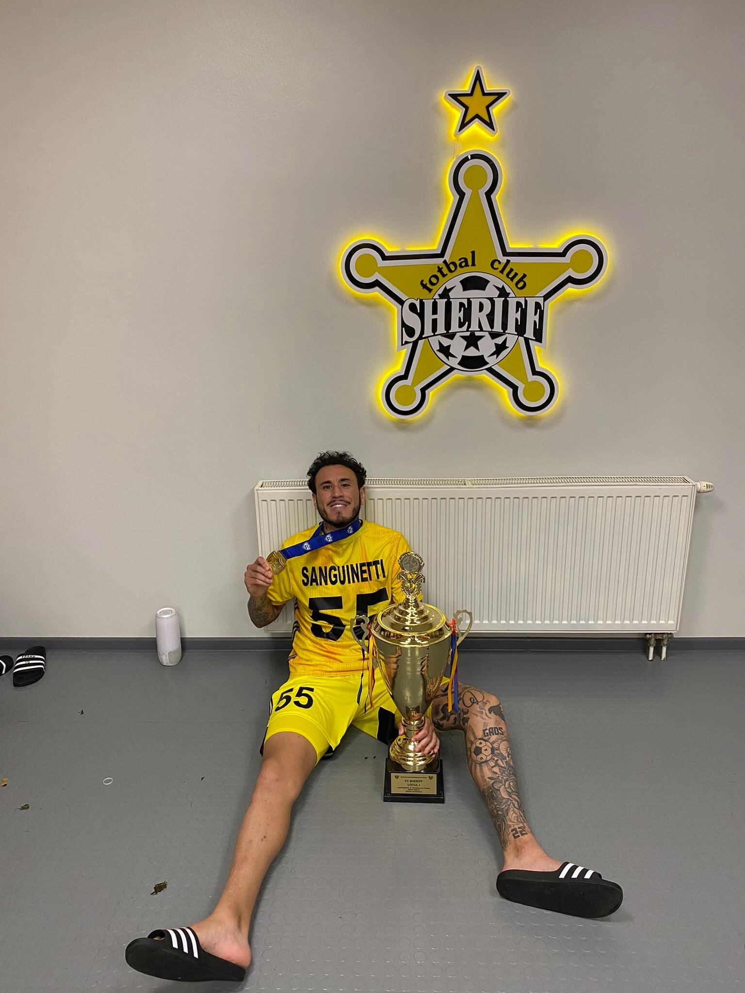 Gustavo Dulanto campeón. Foto: Sheriff.