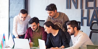 Uno de los errores más comunes es construir negocios pensados solo para sobrevivir en el corto plazo. Foto: Freepik.