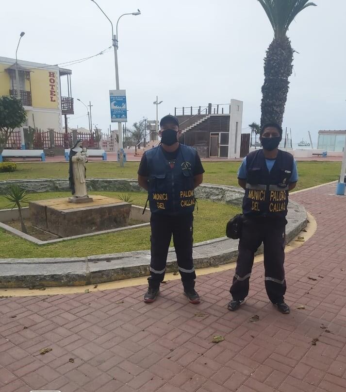 Chalacos acudieron masivamente a las playas, pero no pudieron quedarse mucho tiempo porque serenos y policías los desalojaron. | Foto: Difusión
