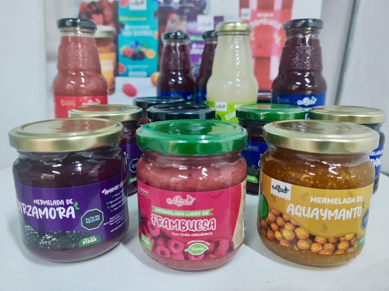 La marca también fabrica néctares y mermeladas. Fotos: Katty Gines.