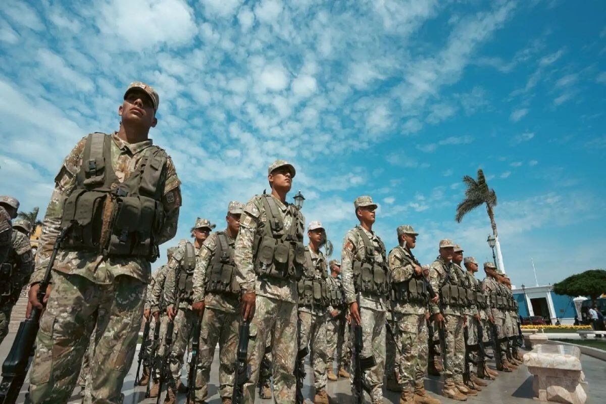 Militares, pongan orden en penales