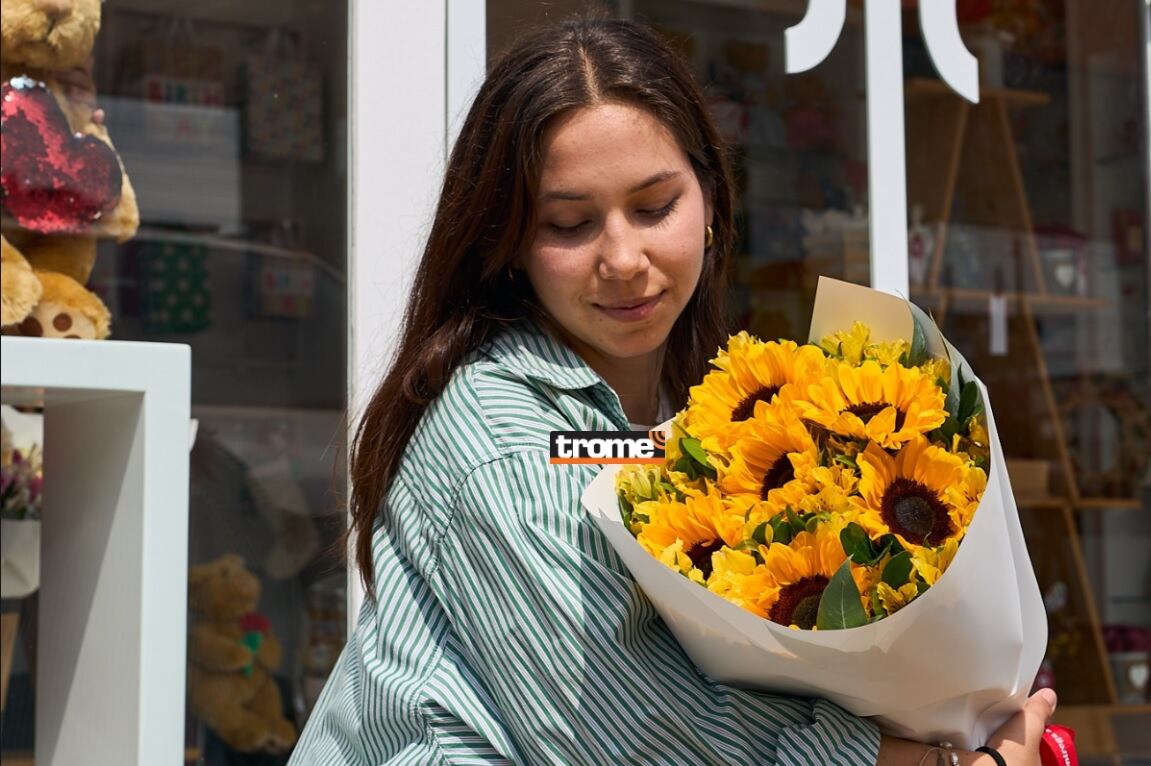 Las flores se mantienen entre los detalles más elegidos de regalos por San Valentín. (Isabel Medina / Trome /Rosatel).