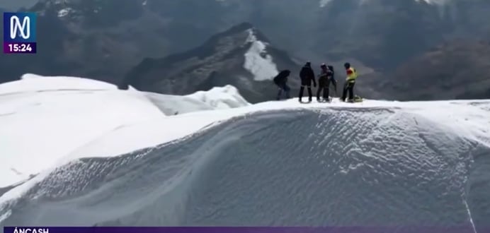 Avalancha en el Tocllaraju deja dos montañistas fallecidos y un sobreviviente
