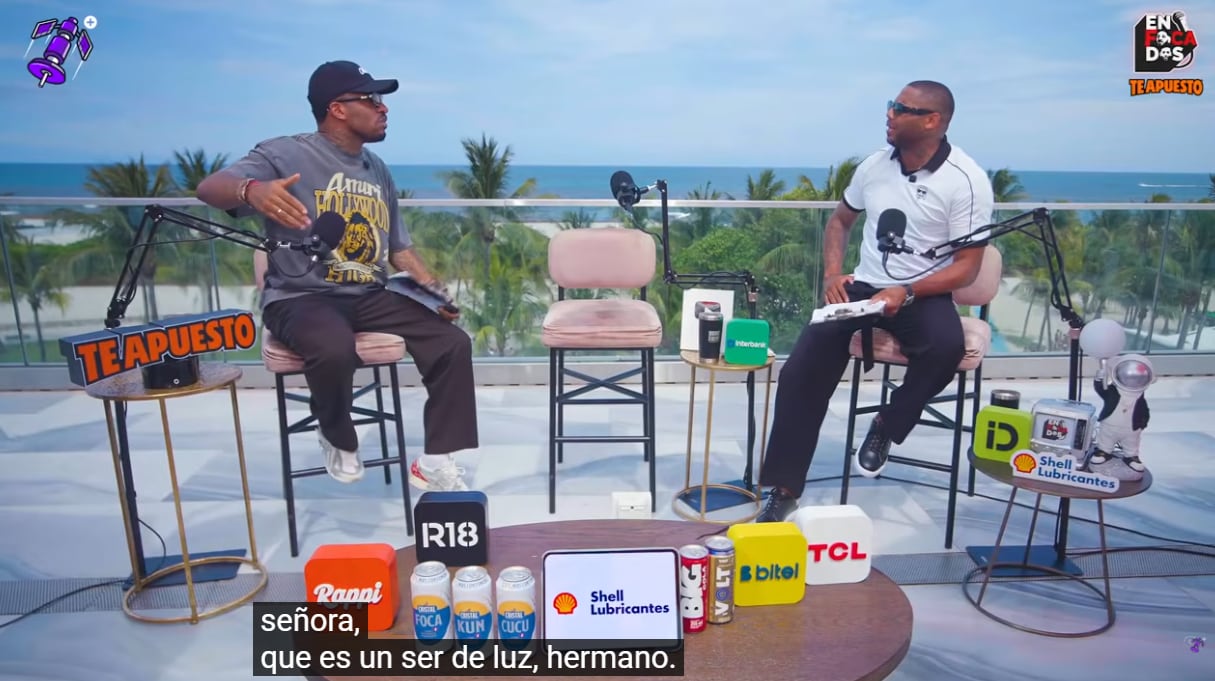 Jefferson Farfán manda saludos a mujer que se llama 'Magaly Jesús' y llama la atención.
