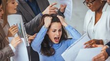 Mundo Escolar: Diferencias entre ‘enfrentar’, ‘afrontar’ y ‘confrontar’