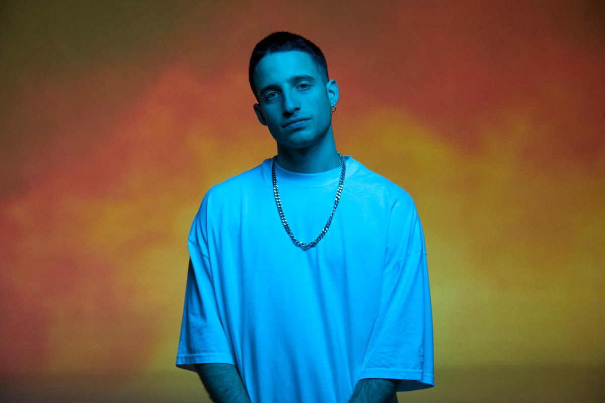 Tras ganar la Final Internacional de Red Bull Batalla en 2018, Wos dejó atrás el freestyle para centrarse con éxito en su carrera musical.