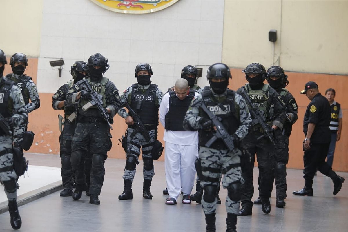 El Monstruo fue recluido en la Base Naval hace unos días.| Foto: Joseph Ángeles / @photo.gec