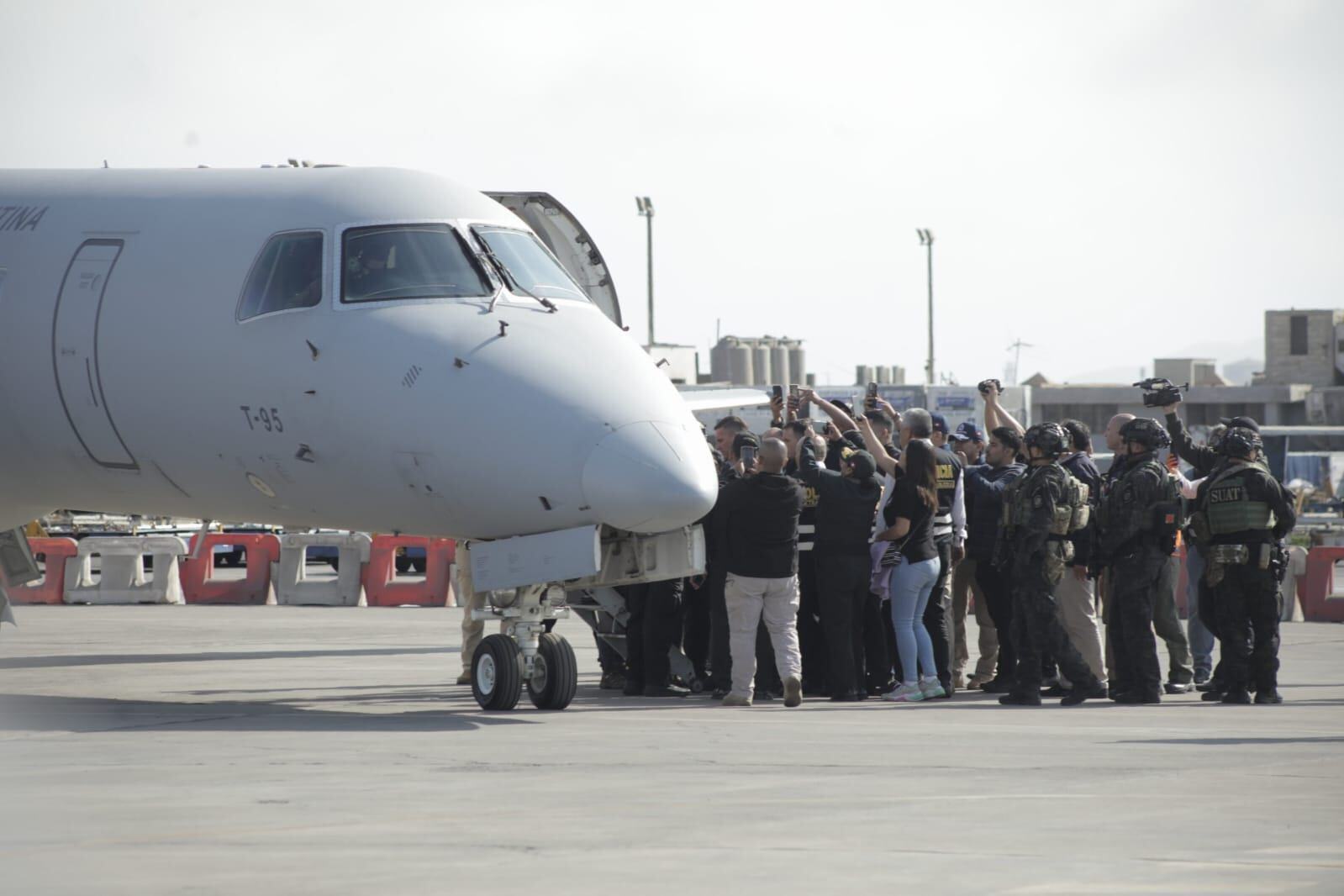 Triple feminicidio en Argentina: Expulsan a Matías Agustín Ozorio, presunto cómplice de ‘Pequeño J’