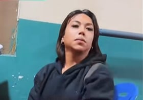 Dayanita en la comisaría