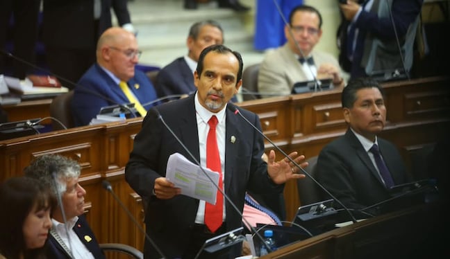 Senadores de Juntos por el Perú presentará demanda ante el TC por facultades aprobadas. (Foto: Antonio Melgarejo / @photo.gec)