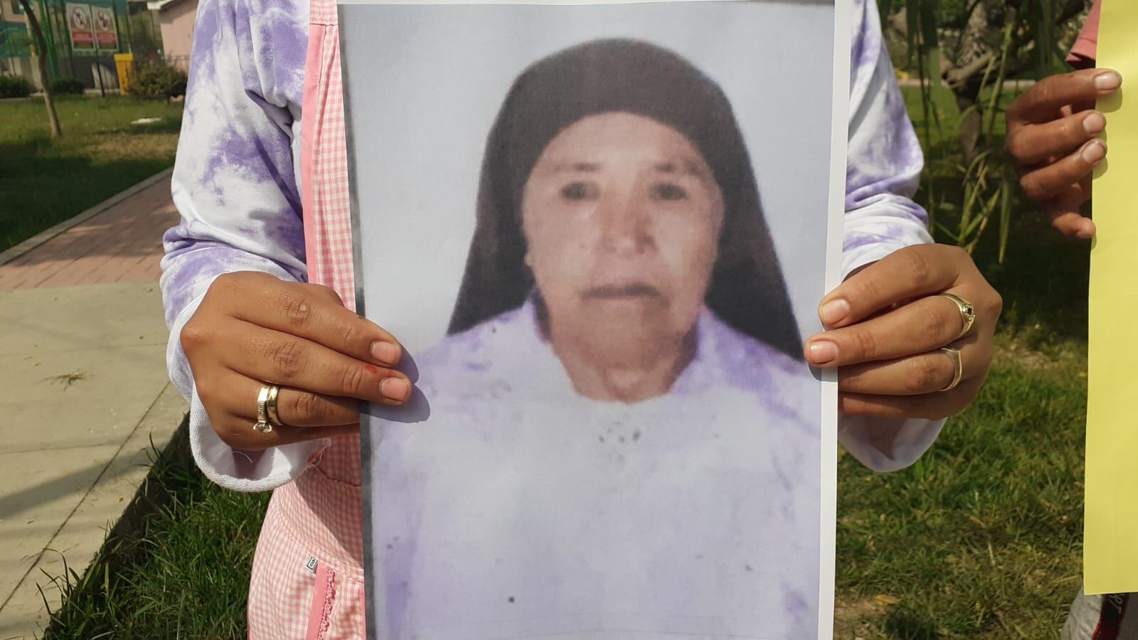 Victoria Tito Castillo, conocida comerciante mayorista de ajos del mercado mayorista de Santa Anita, ofrece recompensa por su abuelita desaparecida.