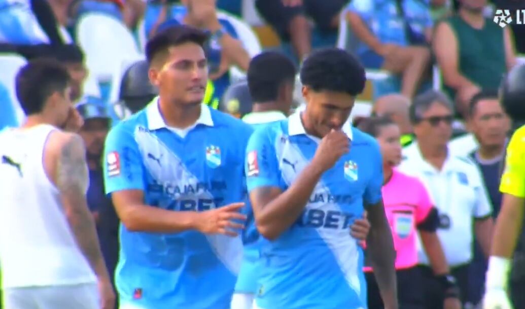 Brasileño Cristiano da Silva se mostró muy afectado por las palabras de argentino. (Captura L1 MAX)