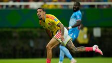 ¡Defensa Con GOL! Daniel Muñoz pone adelante a Colombia 1-0 sobre RD Congo | VIDEO