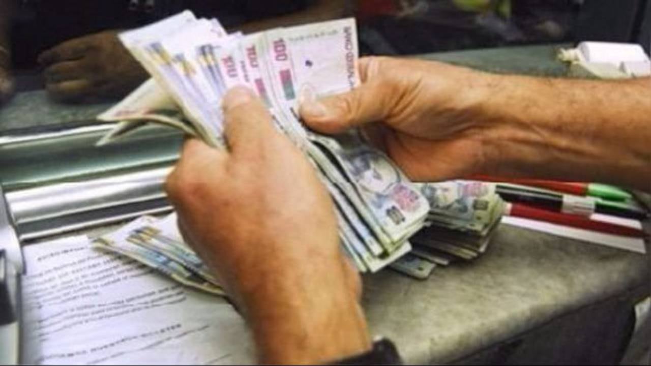 Este miércoles 18 de noviembre se oficializó la Ley que permite a los afiliados de las AFP un retiro total de hasta 17 200 soles (Foto: Andina)