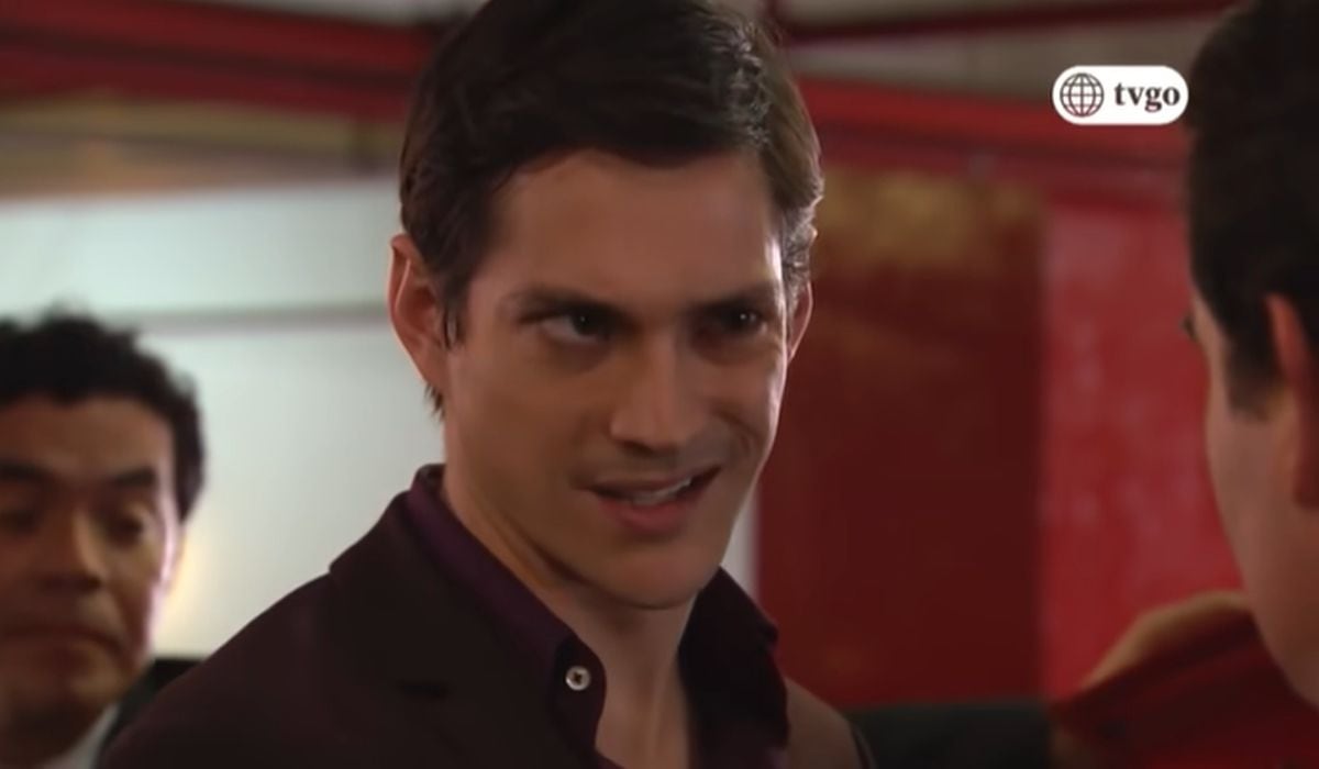 Camilo de la Borda muere por orden de Ángel Gavidia en "Al fondo hay sitio" (Foto: América TV)