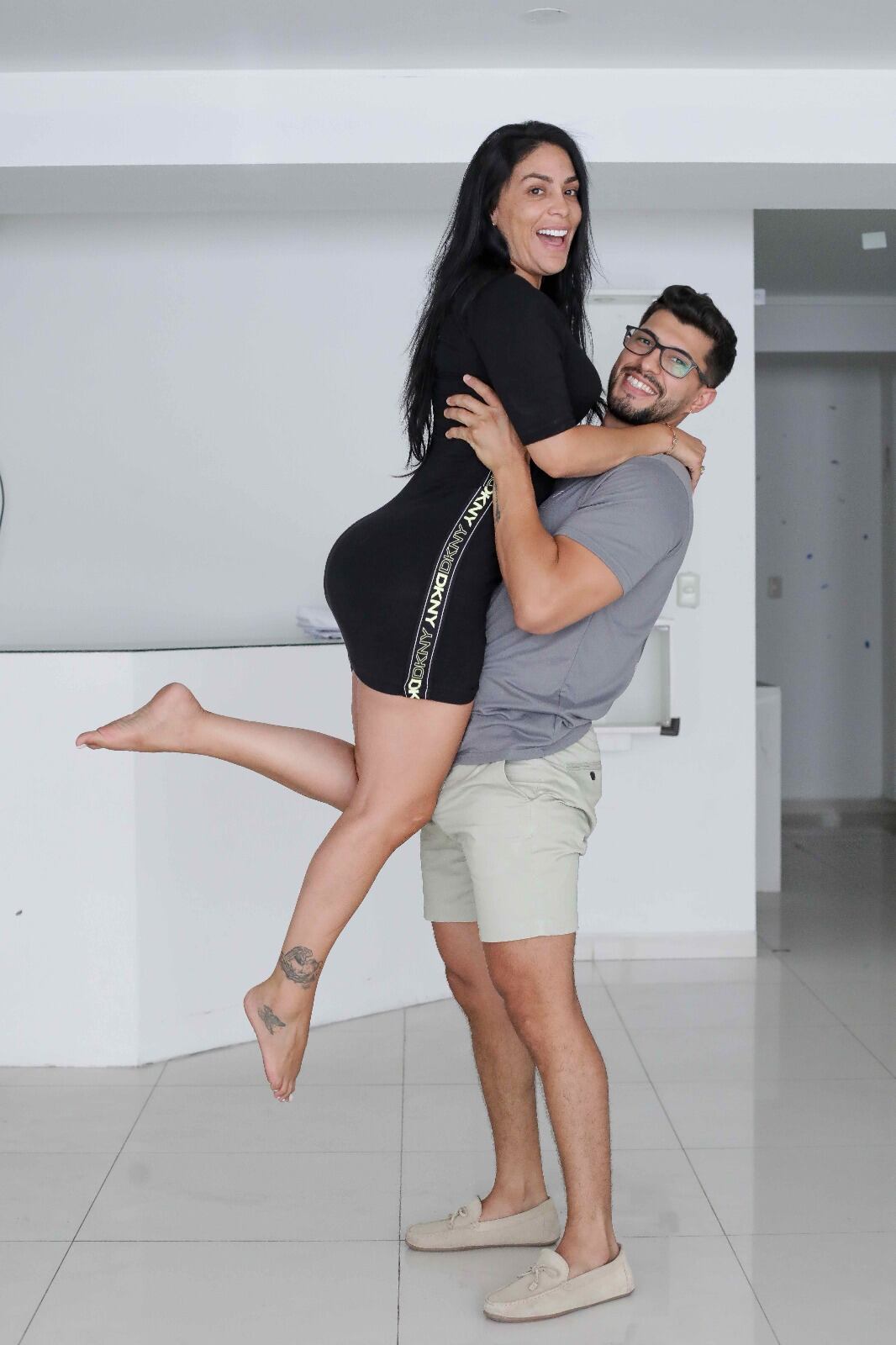 Evelyn Vela cuenta que Hugo es un caballero, educado, atento y respetuoso. (Foto: GEC/ Britanie Arroyo)