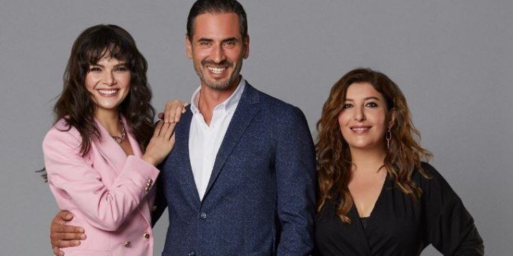 Sinem Ünsal junto a Burak Yamantürk y Şebnem Bozoklu protagonizan la telenovela turca “Elbet Bir Gün” (Foto: Most Production)