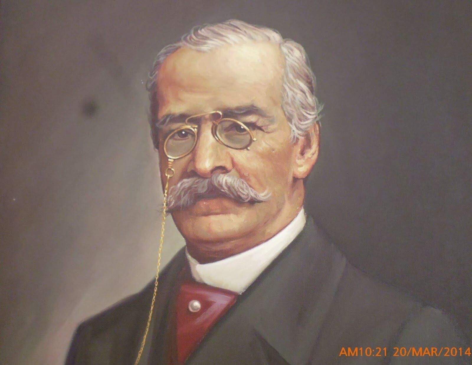 A fines de noviembre de 1883, Ricardo Palma fue nombrado director de la biblioteca. Realizó una campaña de recolección de libros casa por casa y fue llamado "El bibliotecario mendigo".