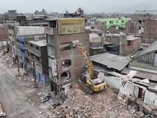 Ate: Municipalidad de Lima destruye viviendas y construcciones en la Carretera Central | VIDEO
