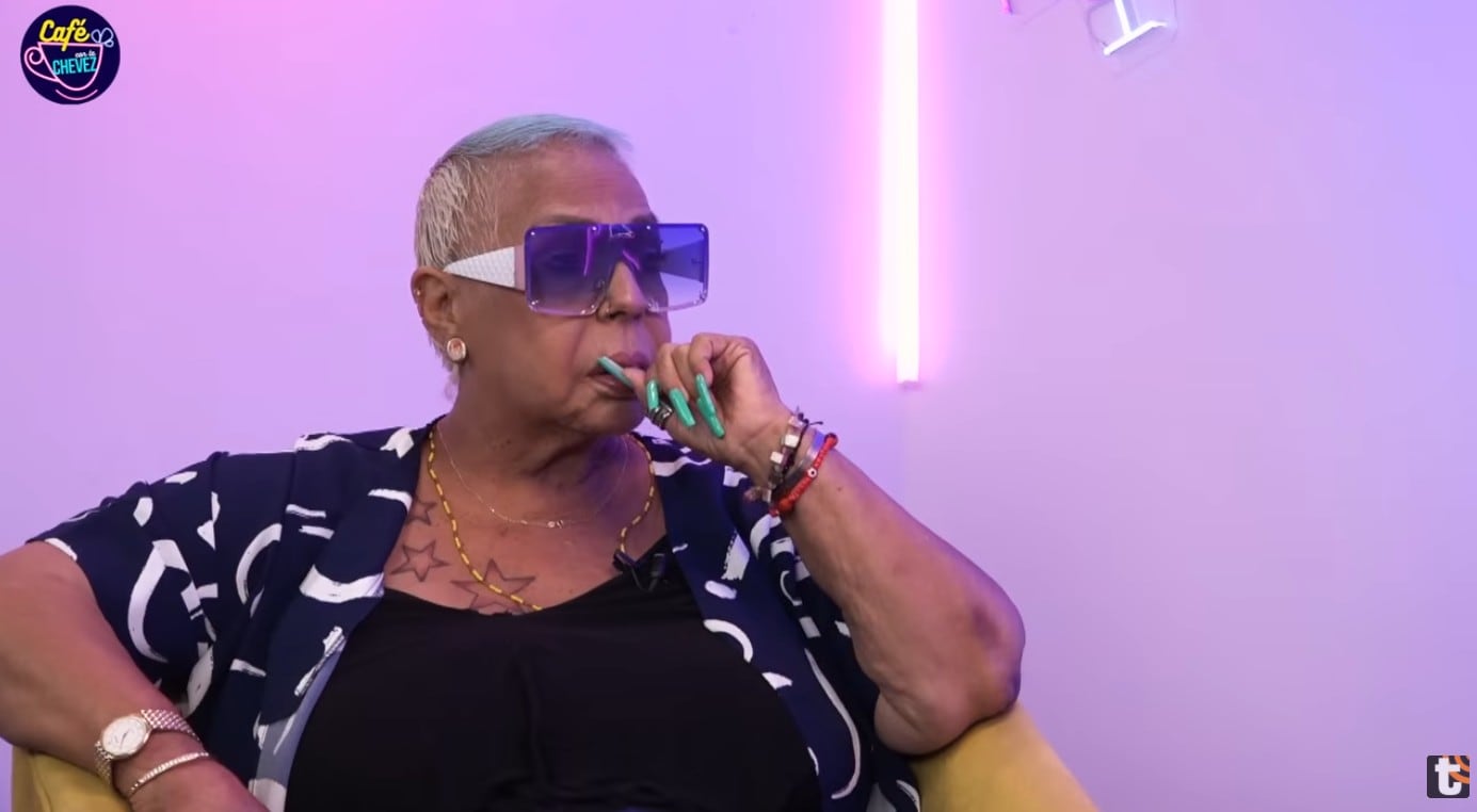 Lucía de la Cruz en el pódcast 'Café con la Chevez' de Trome.