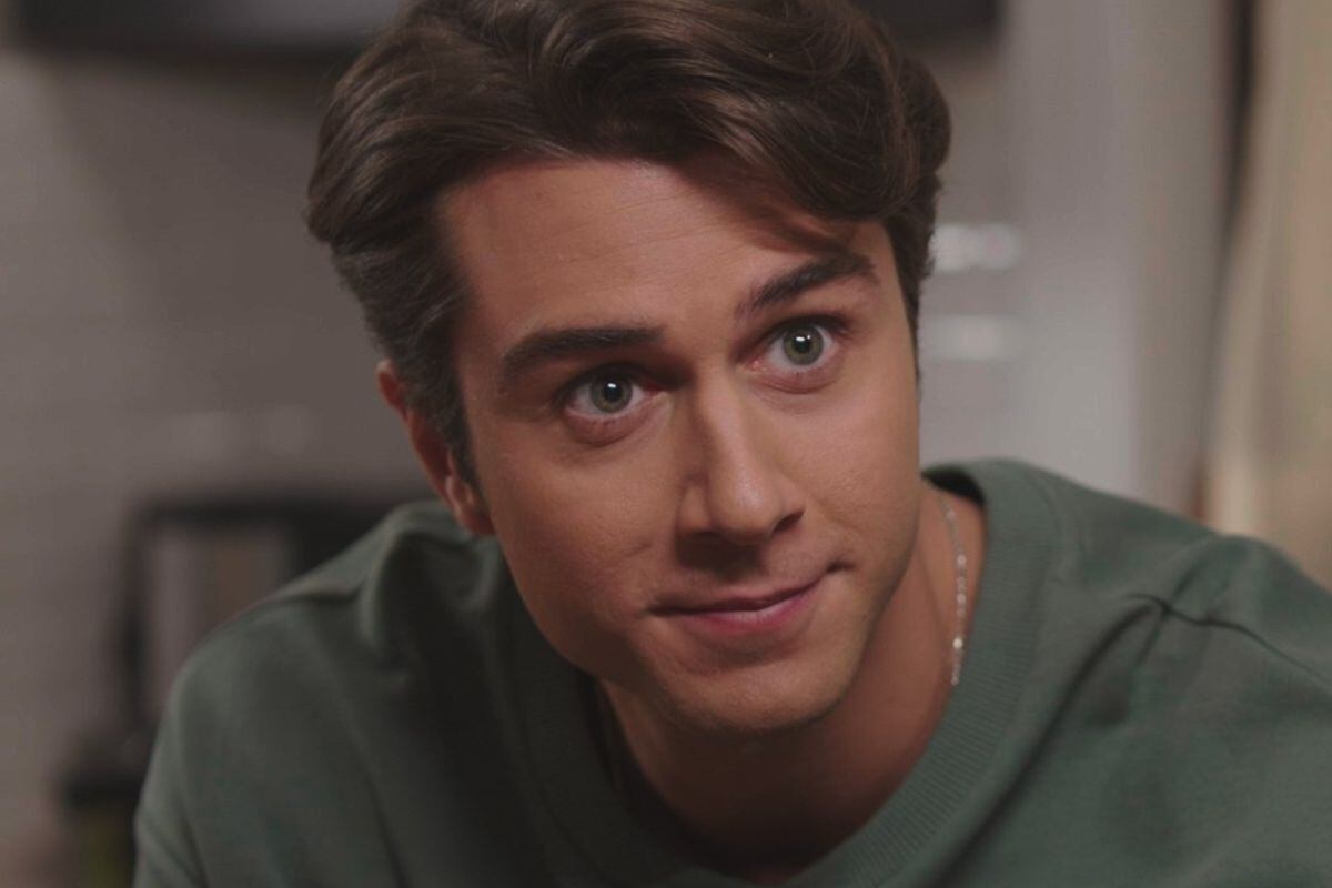 Onur Seyit Yaran como Doruk Atakul en la telenovela turca "Hermanos" (Foto: NG Medya)