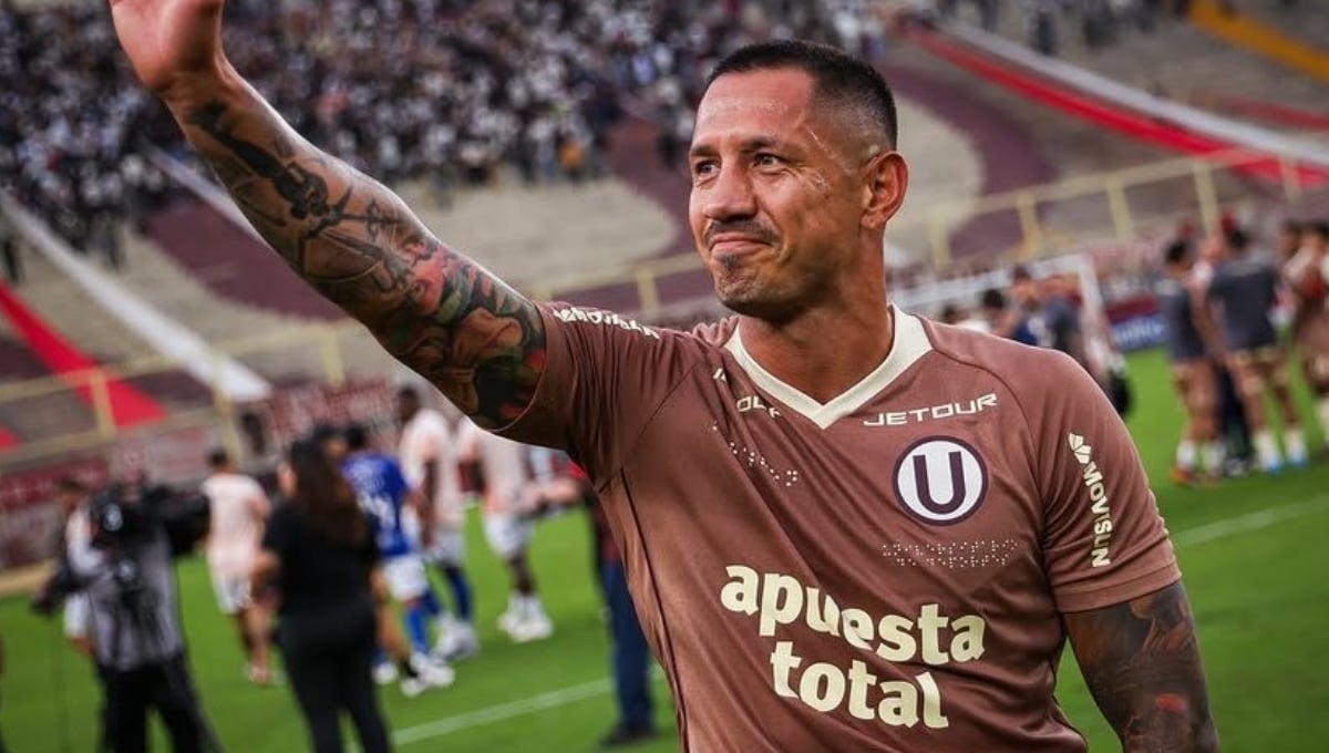 Gianluca Lapadula concentrado para el duelo entre la 'U' y ADT. (Foto: @universitario)
