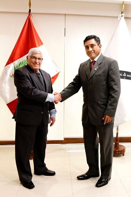 Carlos Rafael 'El Gallo' Zamora sostuvo una reunión con el ministro del Interior, Willy Huerta Olivas, a fin de 'intercambiar estrategias en favor de la seguridad ciudadana'.