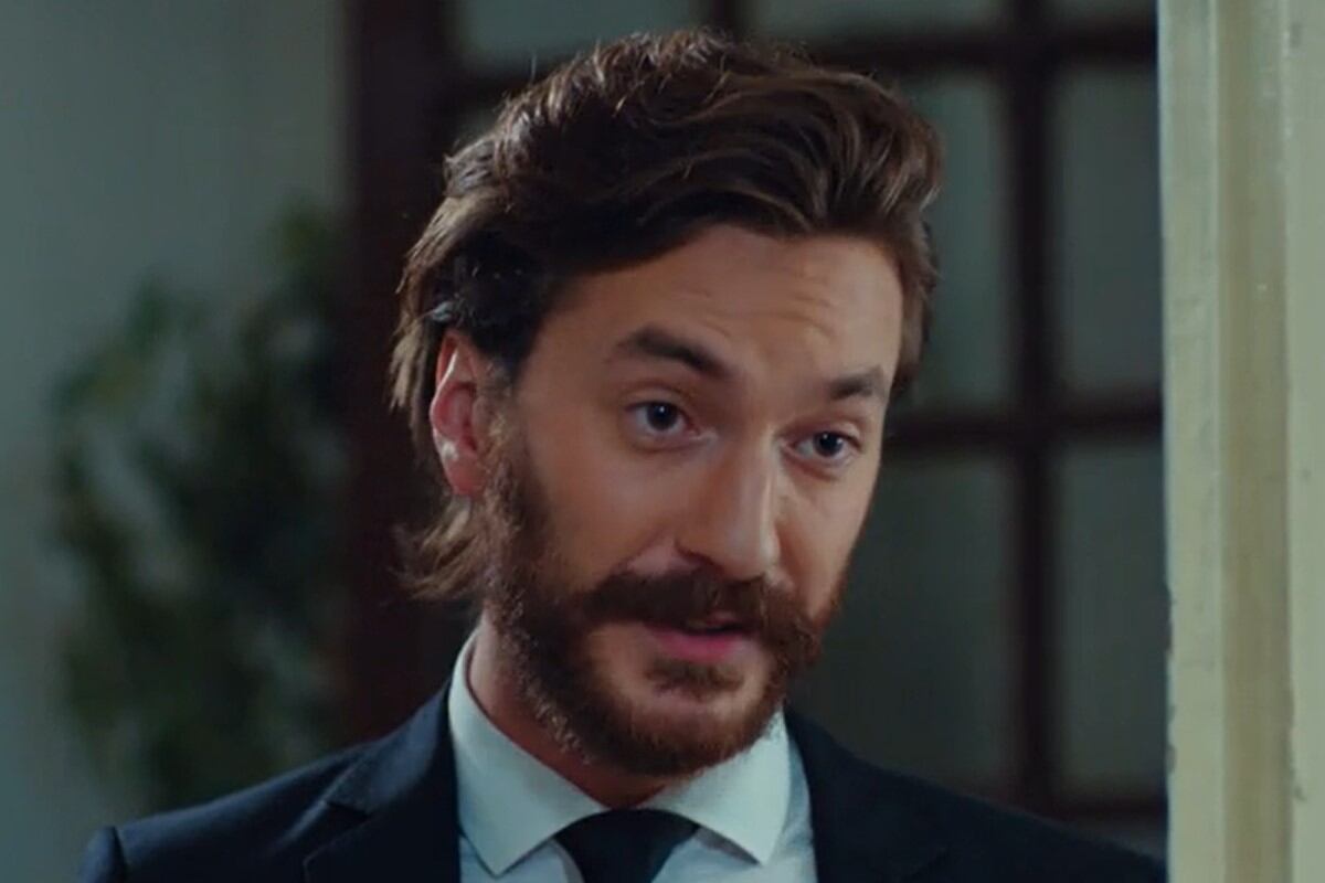 Kemal le avisa a Zeynep que su hermana necesita ayuda (Foto: Med Yapim)