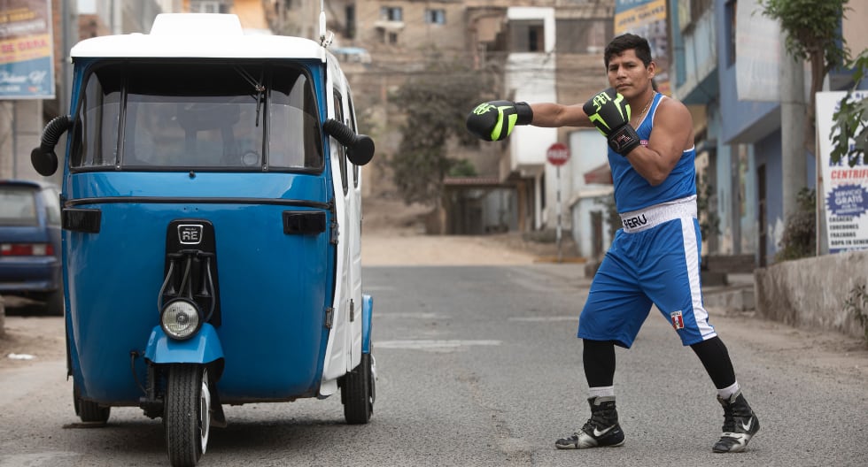 Erick cobra por clase 3 soles. (Foto: GEC/ José Rojas)