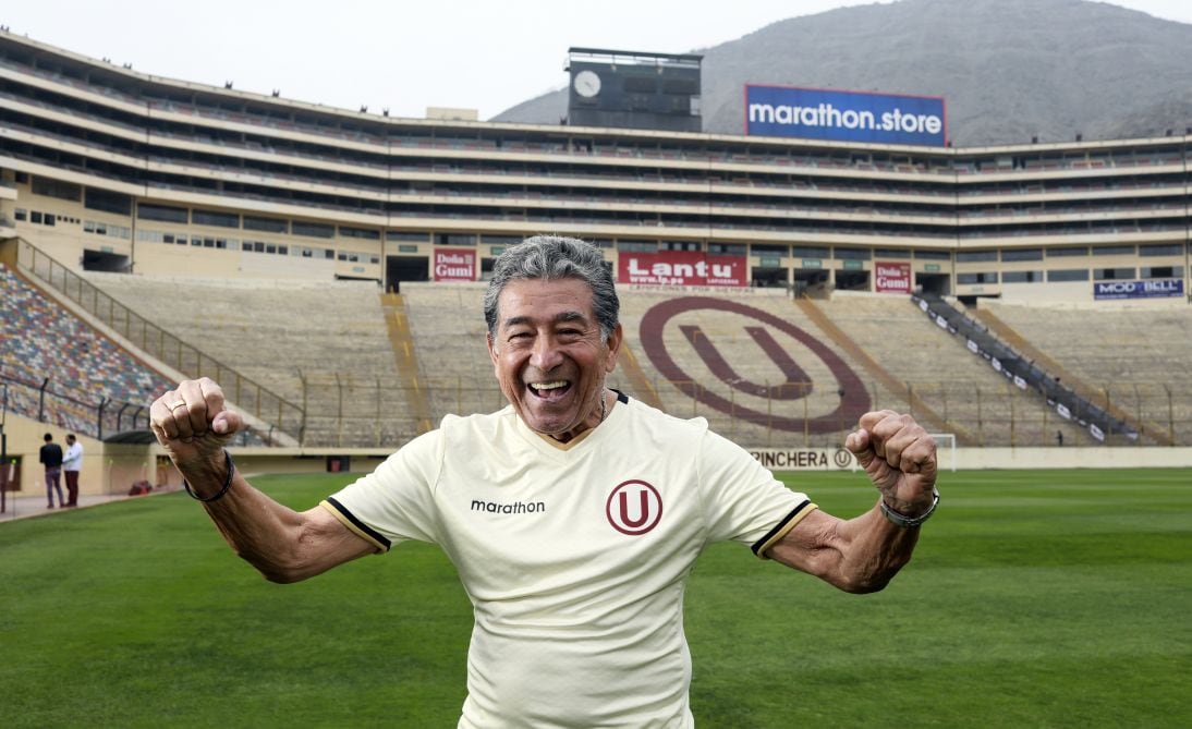El doctor Alva participó en 14 títulos con la U, 7 subcampeonatos y formó parte del comando técnico de la U en la Copa Libertadores 1972, con Roberto Scarone como entrenador. En 1989 fue clave para tener este Monumental. (Foto: Juan Ponce)