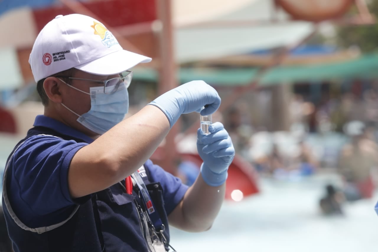 Minsa y Digesa realizaron el lanzamiento de la campaña de piscinas saludables, en las instalaciones fue Vacilandia Park en Ate. Fotos : Violeta Ayasta/@photo.gec