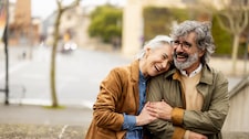 El amor no tiene edad: adultos mayores pueden enamorarse y construir relaciones