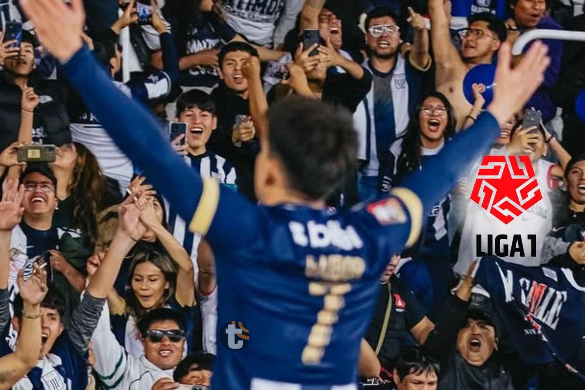 Alianza Lima festeja su triunfo ante Melgar en Arequipa (Foto: @AlianzaLima)