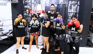 Jovencitas practican boxeo y se defienden ante el acoso y la violencia en las calles