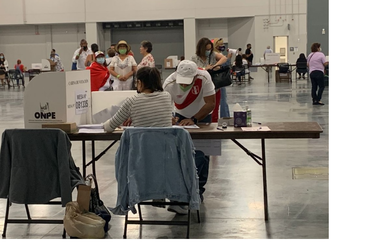 Unos 48 mil peruanos están inscritos para votar en Miami.