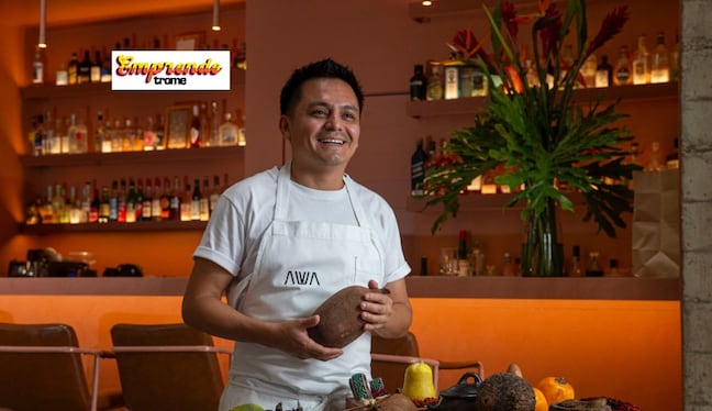 Aldo cuenta que quiso estudiar letras, pero la cocina lo atrapó. Dice que seguirá aprendiendo en cada viaje para traer innovación en su restaurante. Foto: César Campos.
