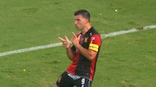 Bernardo Cuesta abrió la cuenta en el Universitario - Melgar, en el Estadio Monumental | VIDEO