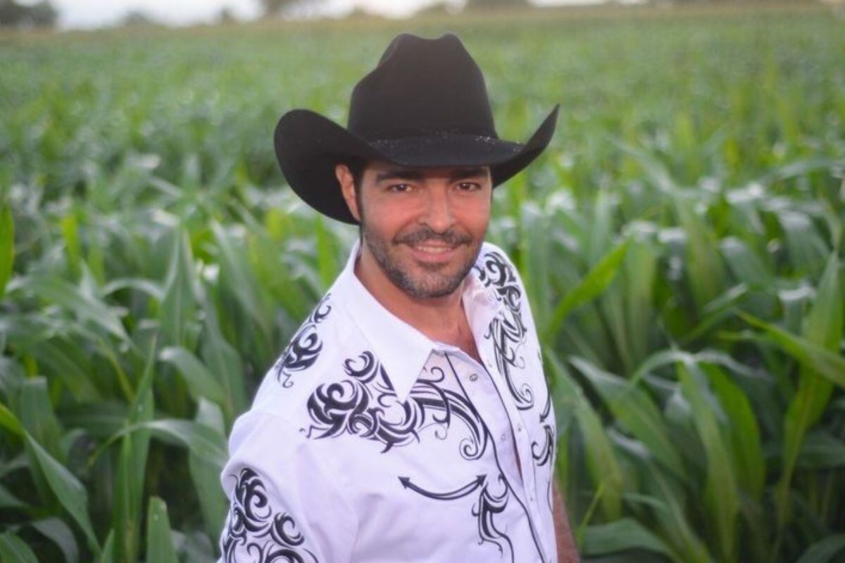 El actor interpreta a Vicente Fernández en la ficción (Foto: Pablo Montero / Instagram)