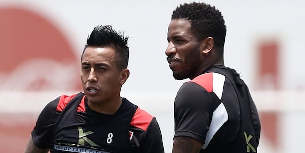 Christian Cueva se reencuentra con Jefferson Farfán en Enfocados y mandan misil a Magaly Medina: “Nosotros somos feos; pero sin cirugías” | DEPORTES | TROME.COM