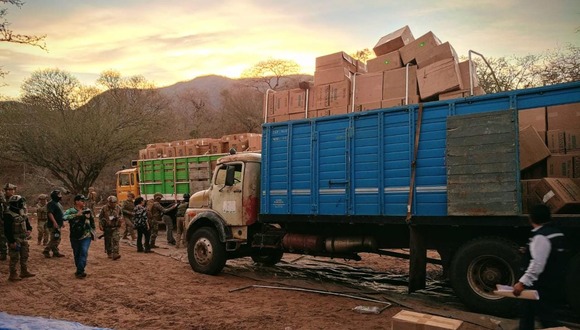 Aduana Nacional y el Viceministerio de Lucha contra el Contrabando de Bolivia refirieron que el cargamento ilícito está valorizado en casi 2 millones de pesos bolivianos, equivalente a más de 1 millón de soles.