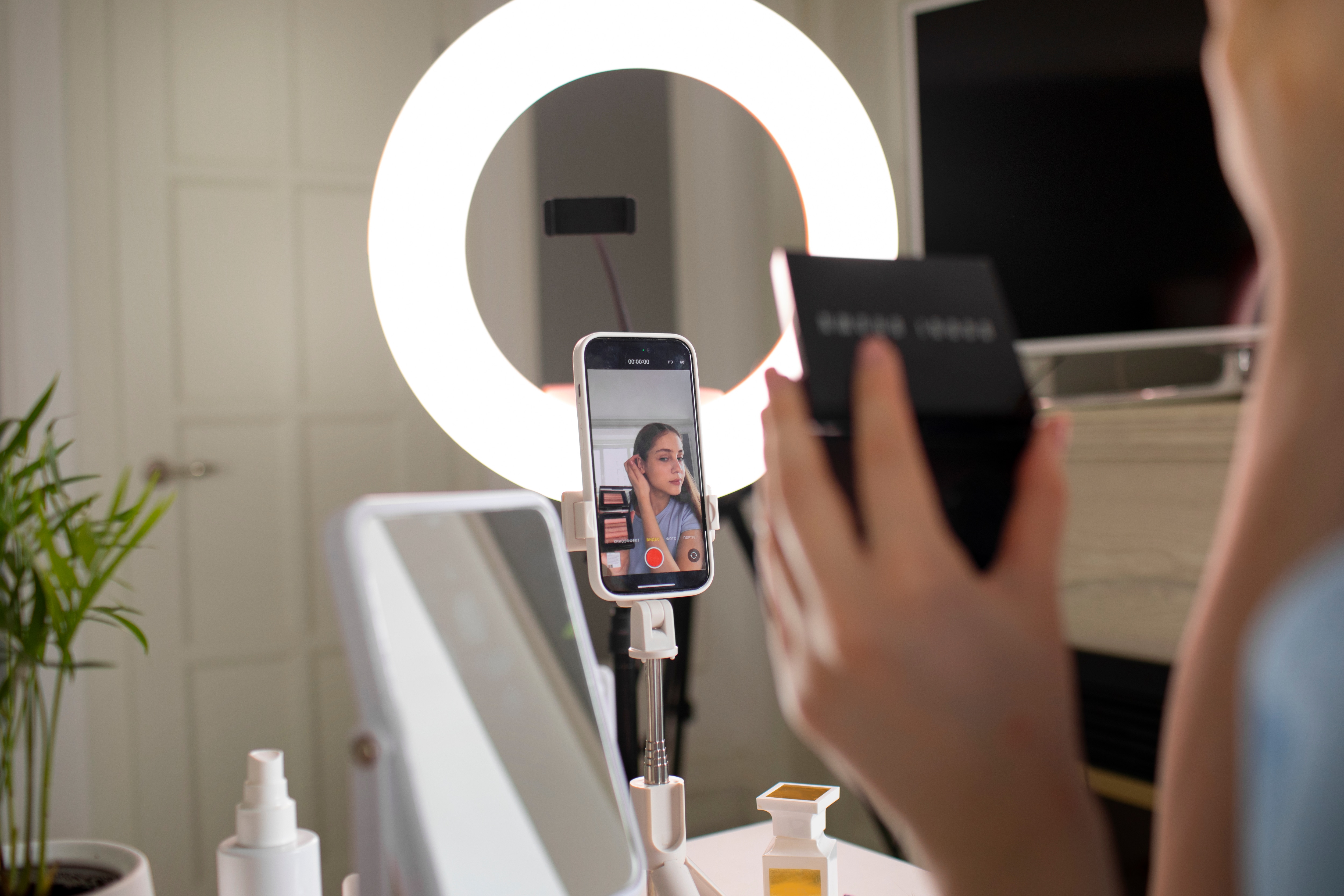 Es importante que tu negocio esté en plataformas digitales. Foto: Freepik.