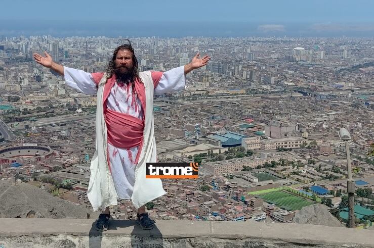 Entre las tradiciones por Semana Santa, Cristo Cholo suele
escenificar el Vía Crucis. Tiene dificultades para la escenificación y pide apoyo. (Entrevista: Isabel Medina / Foto: Trome).