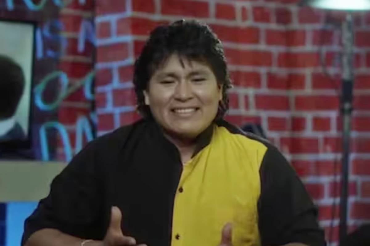 Jhonny Orosco apareció preventa de América TV para anunciar la serie biográfica de Deysi Orosco.