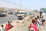 ‘Chosicanos de la muerte’: Dos cústeres chocan motocarga de esposos, matan a mujer y choferes fugan