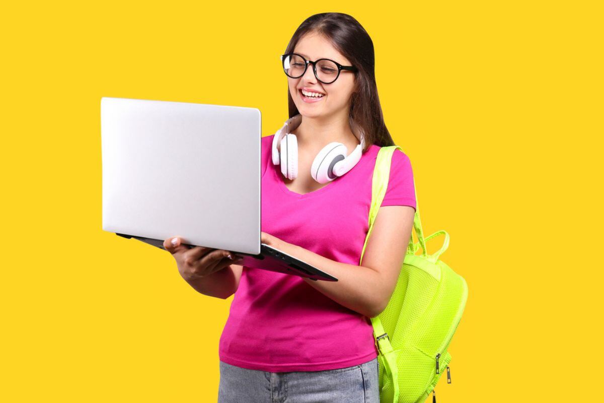 PowerPoint es una buena opción; sin embargo, hay otros programas que te ayudarán a lograr presentaciones que dejarán sorprendidos a tus compañeros. Foto: iStock.