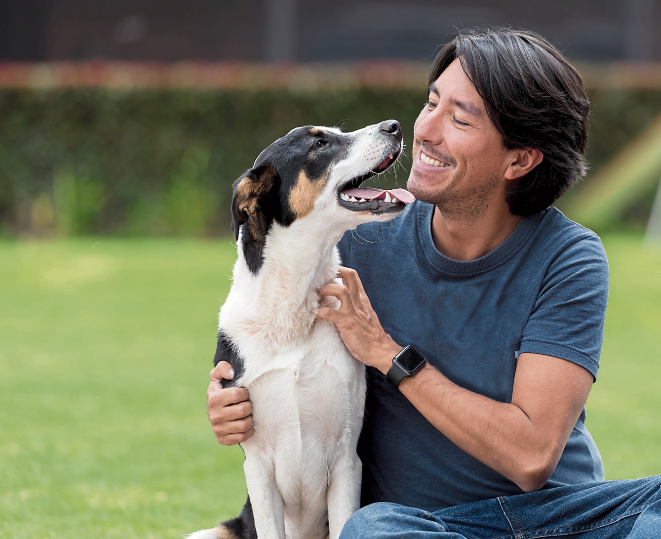 Con el tiempo, estos perros suelen transformarse en mascotas profundamente leales. Solo necesitan seguridad, comprensión y una segunda oportunidad. Foto: Istock