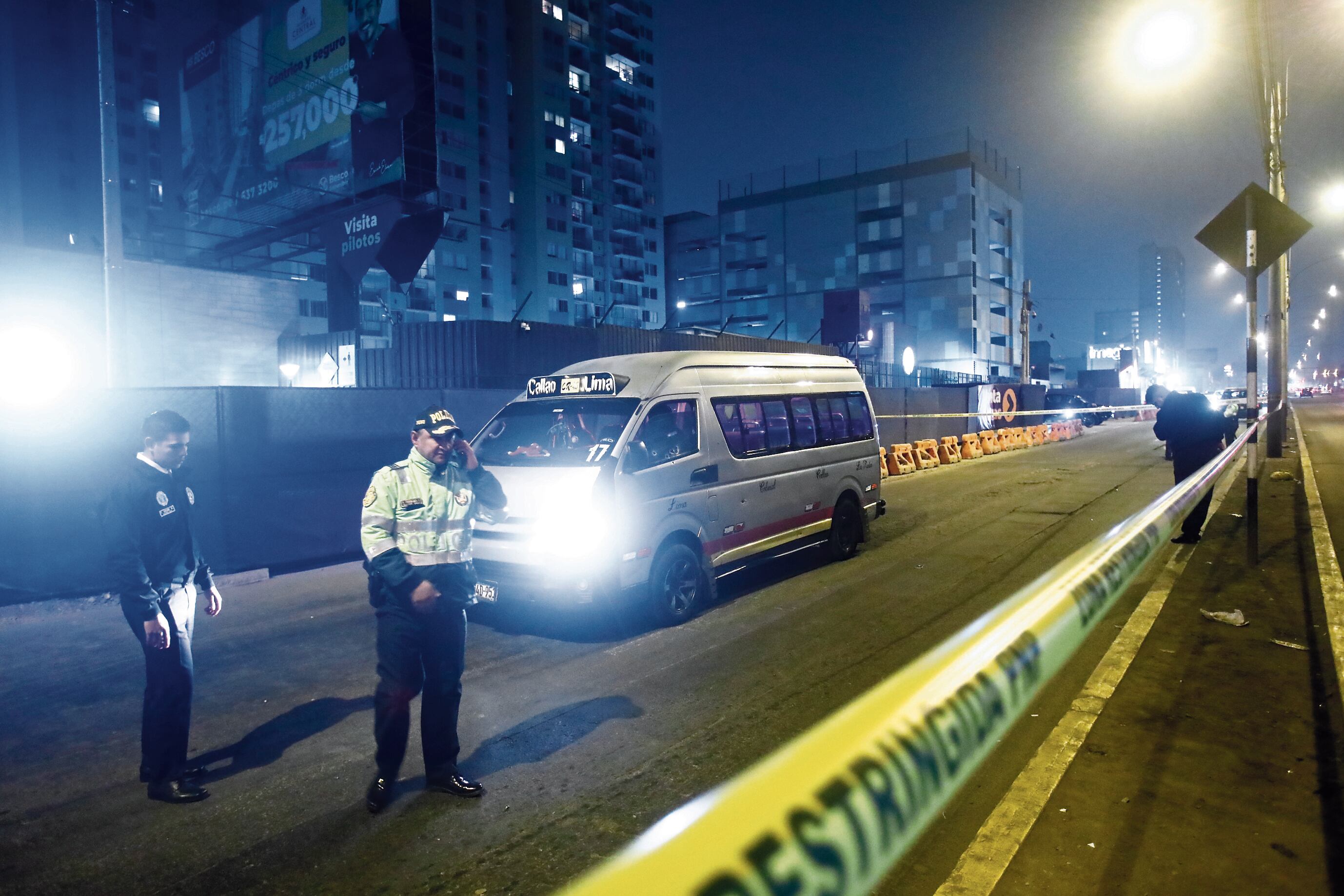 Un chofer fue atacado a balazos hace unos días en la avenida Colonial. (@gec)